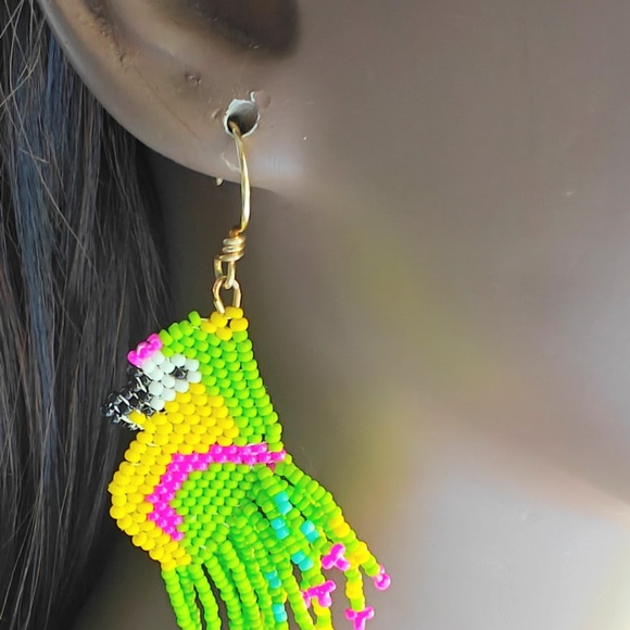 Hand Beaded Parrot Earrings - Picture 3 of 4